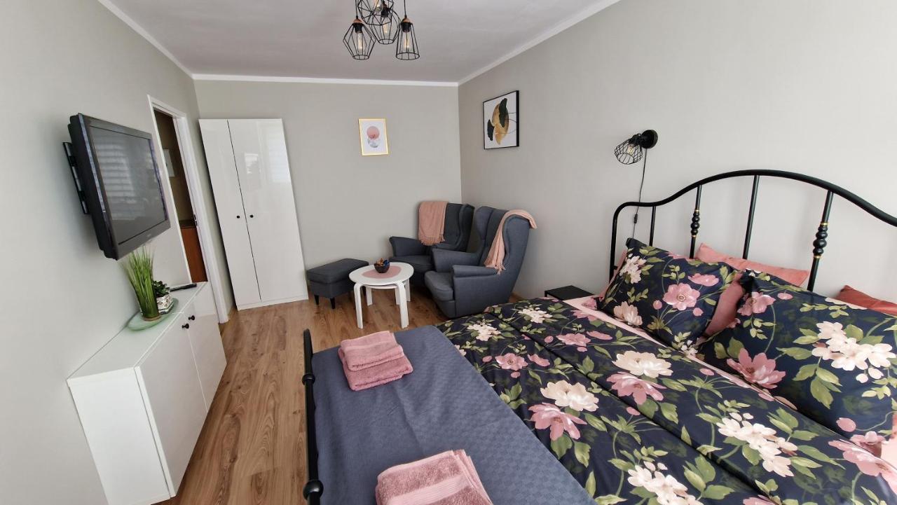 شقة Apartament Spoko-Loko Stronie Śląskie المظهر الخارجي الصورة